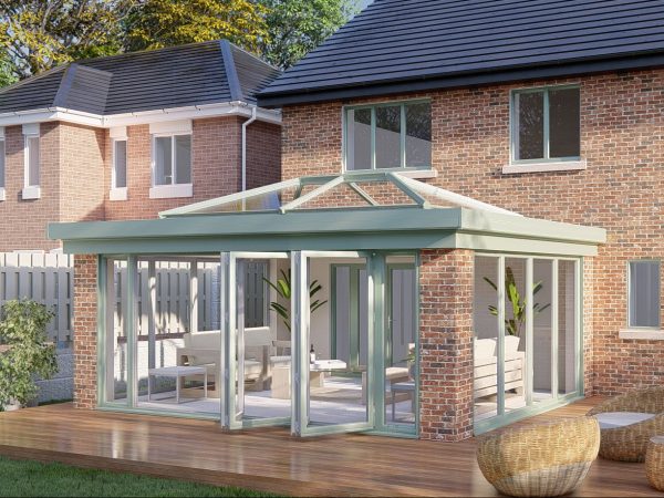 Slim pillars lantern roof bifold door