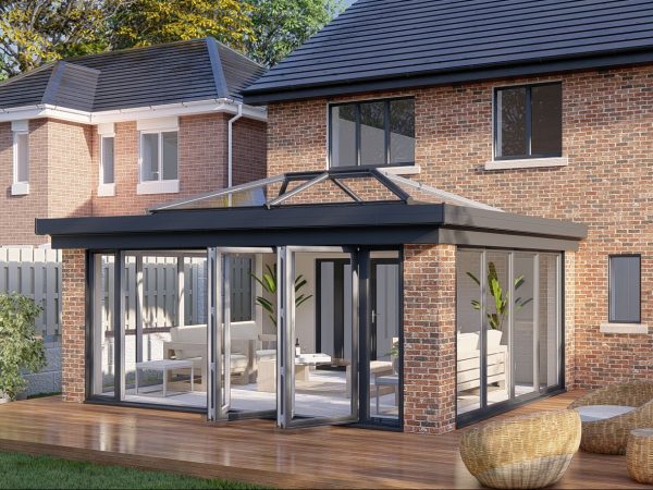 Slim pillars lantern roof bifold door