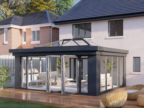 Slim pillars lantern roof bifold door