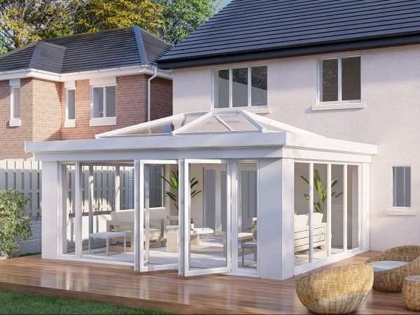 Slim pillars lantern roof bifold door