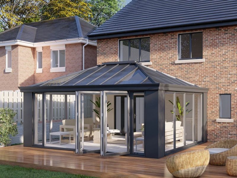 Slim Pillars Solid roof solid roof bifold door