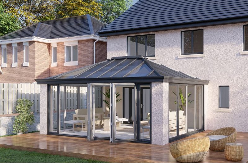 Slim Pillars solid roof bifold door