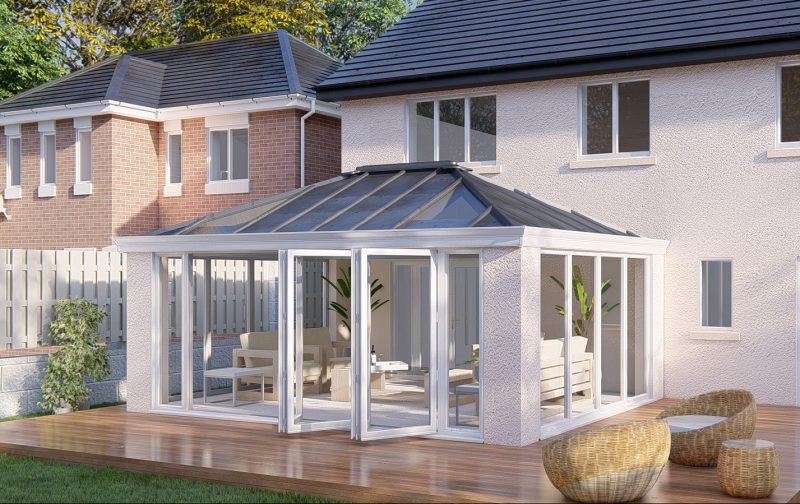 Slim Pillars solid roof bifold door