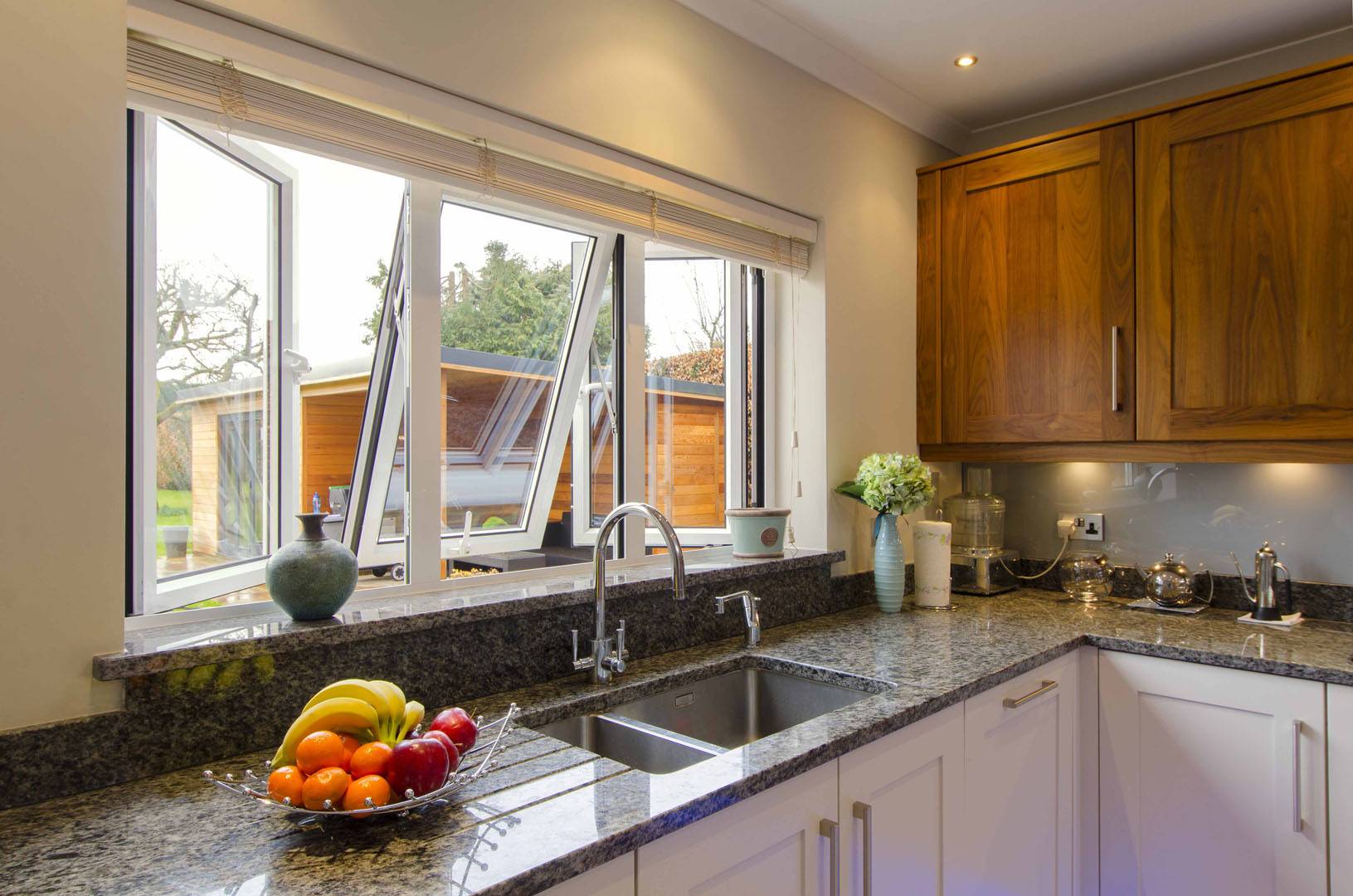 Why Choose Britannia Windows For Your Hengrove Double Glazing Needs?